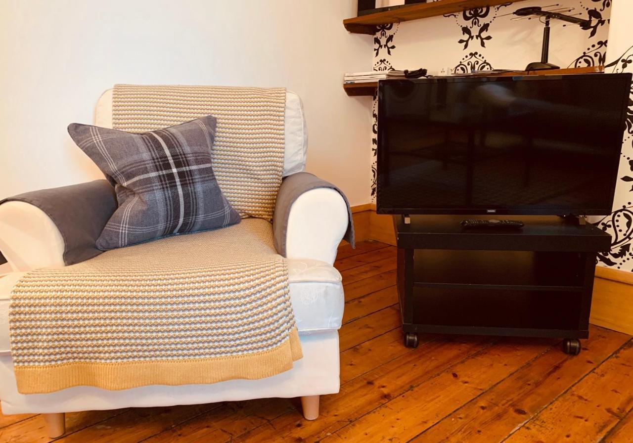 The Royal Mile Residence By Reserve Apartments エディンバラ エクステリア 写真