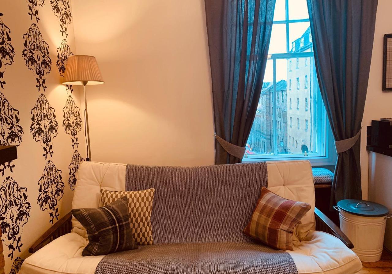 The Royal Mile Residence By Reserve Apartments エディンバラ エクステリア 写真