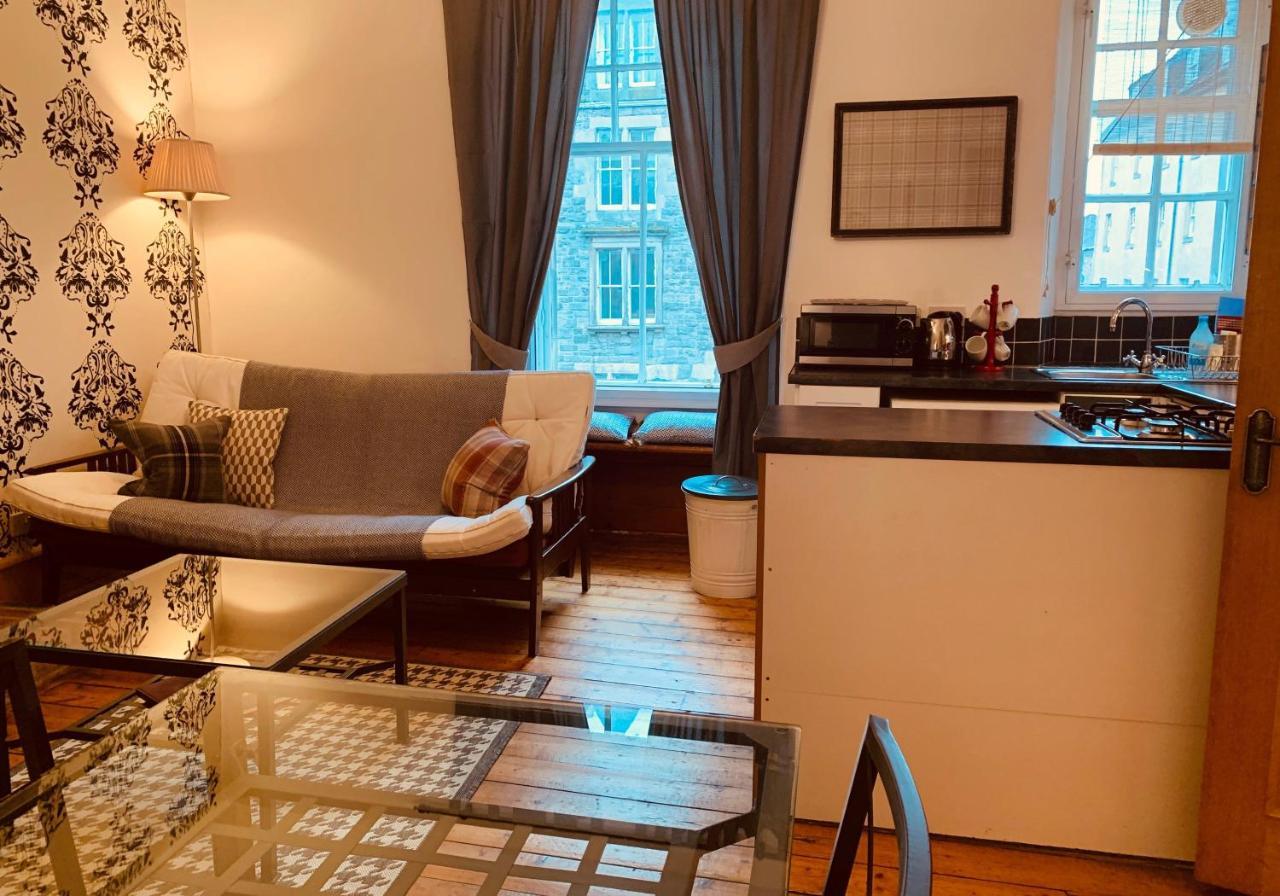 The Royal Mile Residence By Reserve Apartments エディンバラ エクステリア 写真