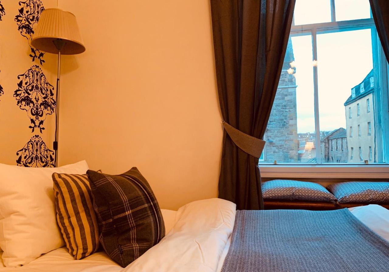 The Royal Mile Residence By Reserve Apartments エディンバラ エクステリア 写真